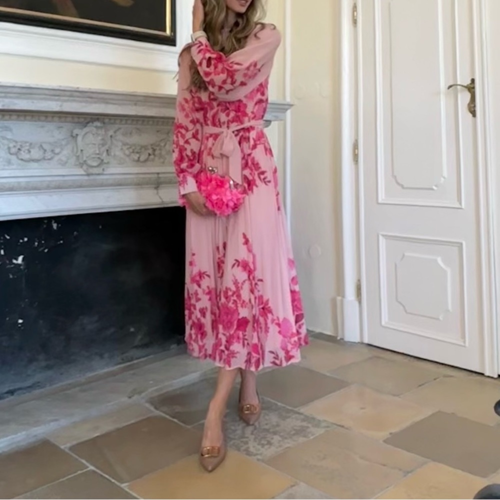 Love & Roses Print Ruffle Neck Pleated Long Sleeve Midi Dress